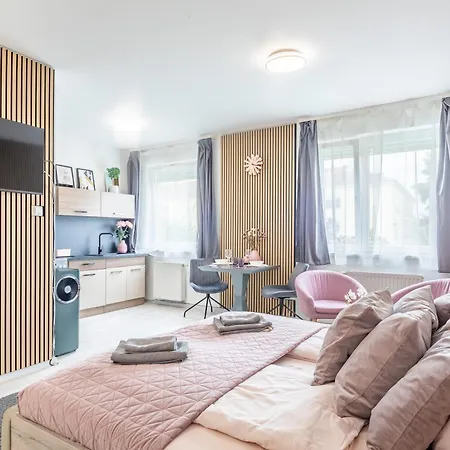 Cozy At Residential Area Apartament