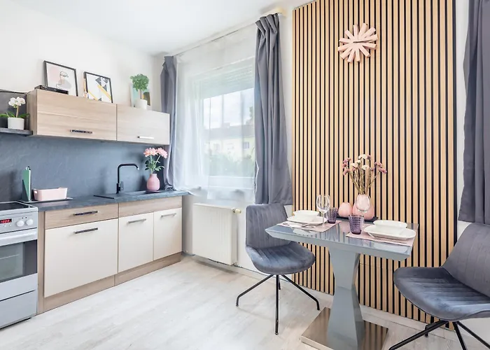 Appartement Cozy At Residential Area *
