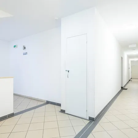 Appartement Cozy At Residential Area - Free Street Parking Boedapest