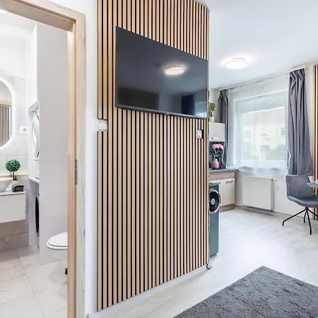 Cozy At Residential Area - Free Street Parking Appartement *