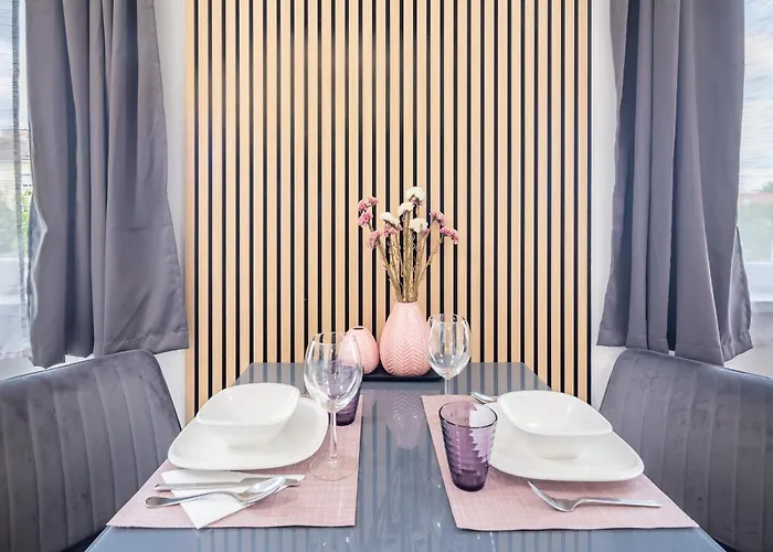 Apartment Cozy At Residential Area *